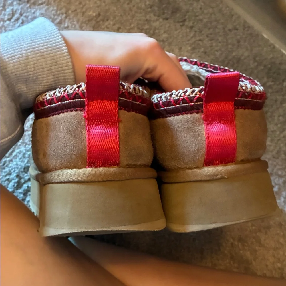UGG Tan and Red Platform Shoes - Picture 2 of 5